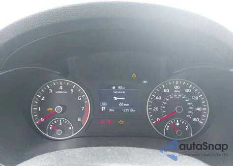 2019 Kia Optima S из США, поврежденный, VIN 5XXGT4L37KG281010